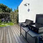 Jolie Maison Decoree Avec Gout Au Coeur De ヴィラ Loix